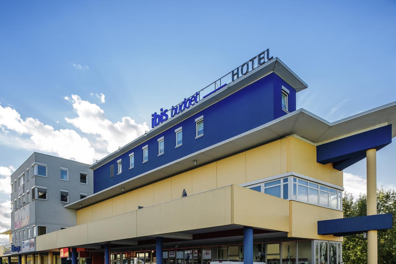 Ibis Budget Salzburg Airport - Self-Check-In Himmelreich Exterior foto